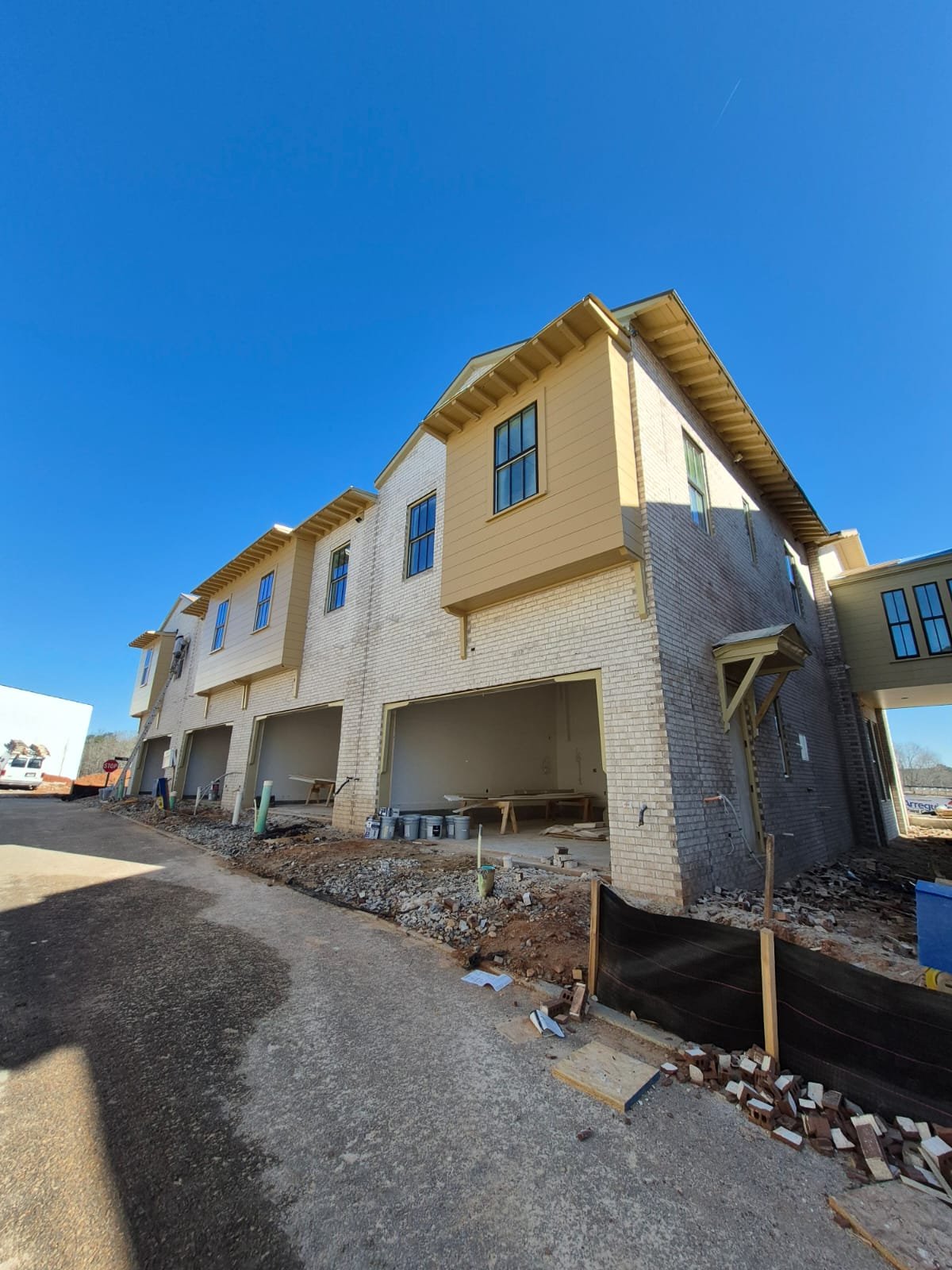 WhatsApp Image 2025-02-14 at 9.37.51 AM (2)